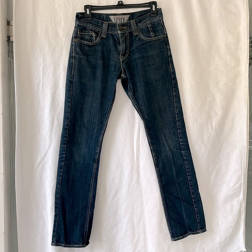 Levi’s Mens Skinny 511 29W x 32L. Unique detail